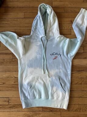 Men’s Noah NYC Tie Dye Hoodie Size XS Blue White Wing Foot Pullover
